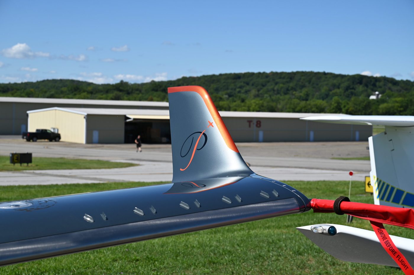 Winglet detail with the pitot streamer still in, before the first flight of the day